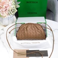 Bottega Veneta Pouch Clutch Bags